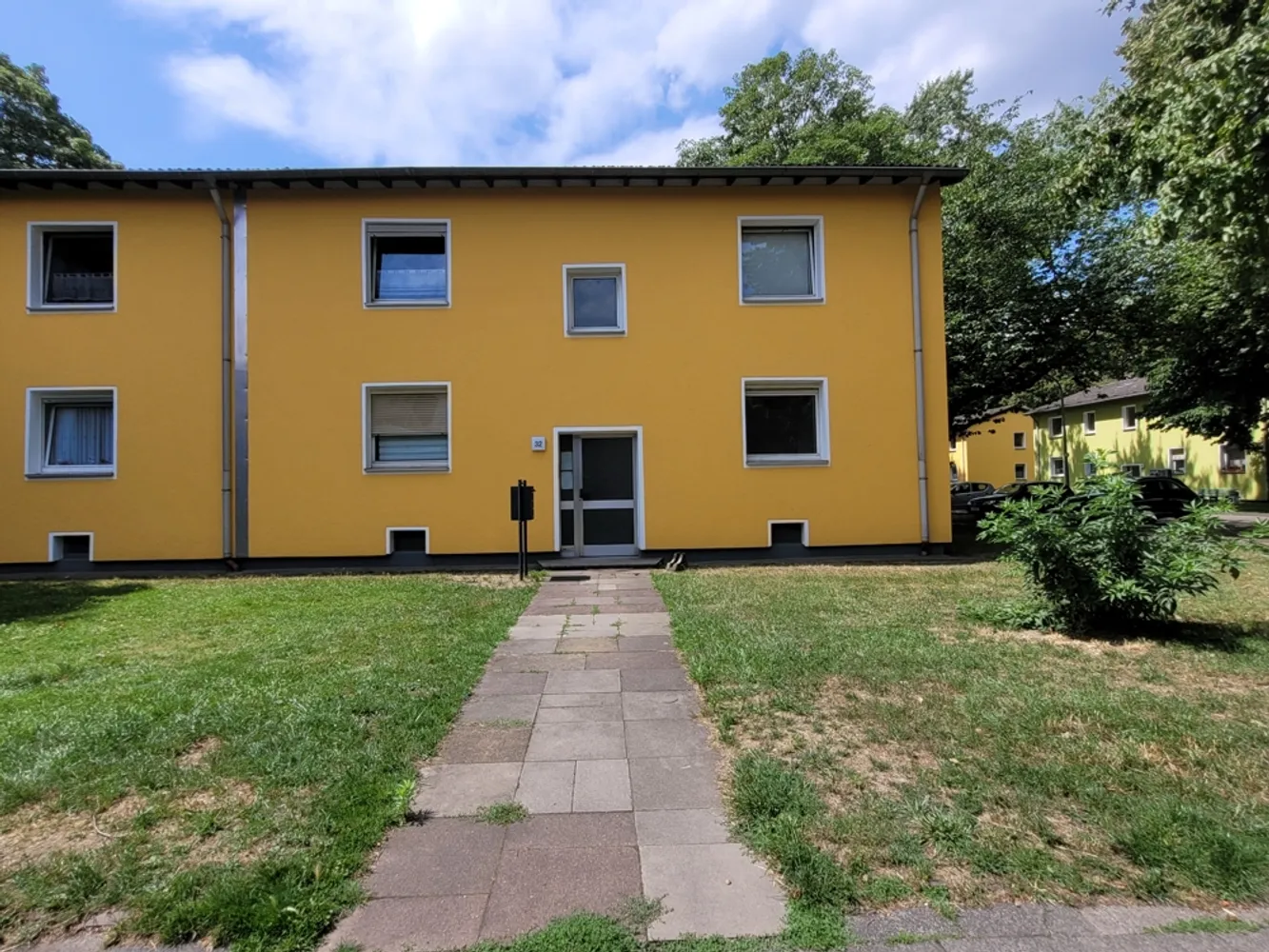 1 room apartment with 38 m² in Duisburg – Photo 1