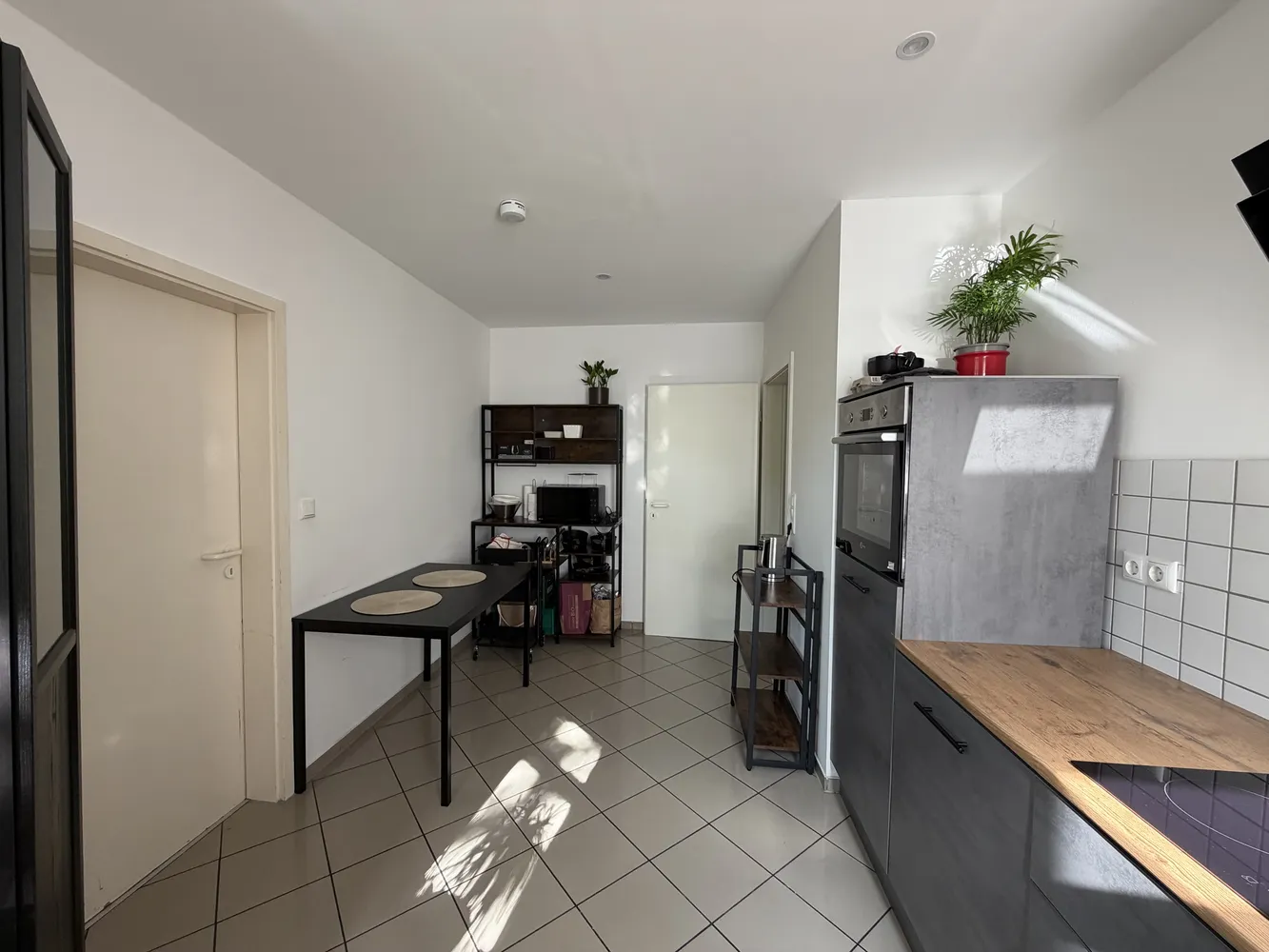 1 Zimmer Wohnung mit 52 m² in Hannover – Bild 2