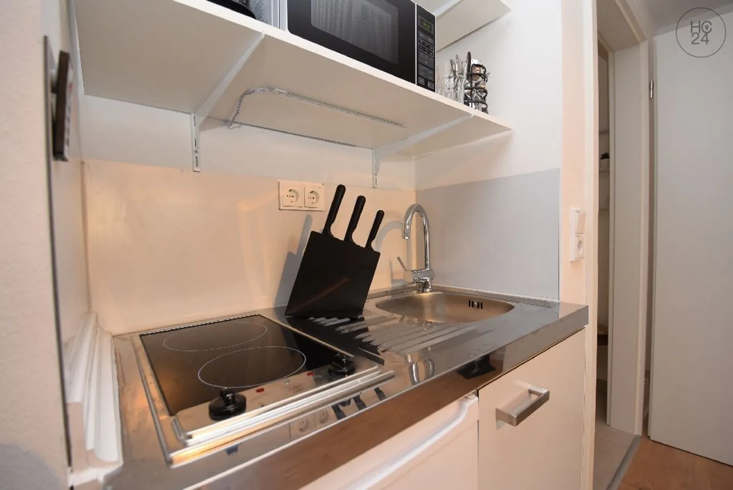 1 Zimmer Wohnung mit 25 m² in Köln – Bild 8