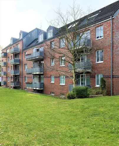 4 Zimmer Wohnung mit 99 m² in Hamburg – Bild 1