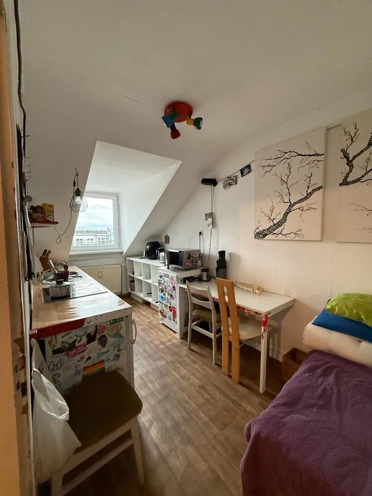 1 Zimmer Wohnung mit 10 m² in Karlsruhe – Bild 11