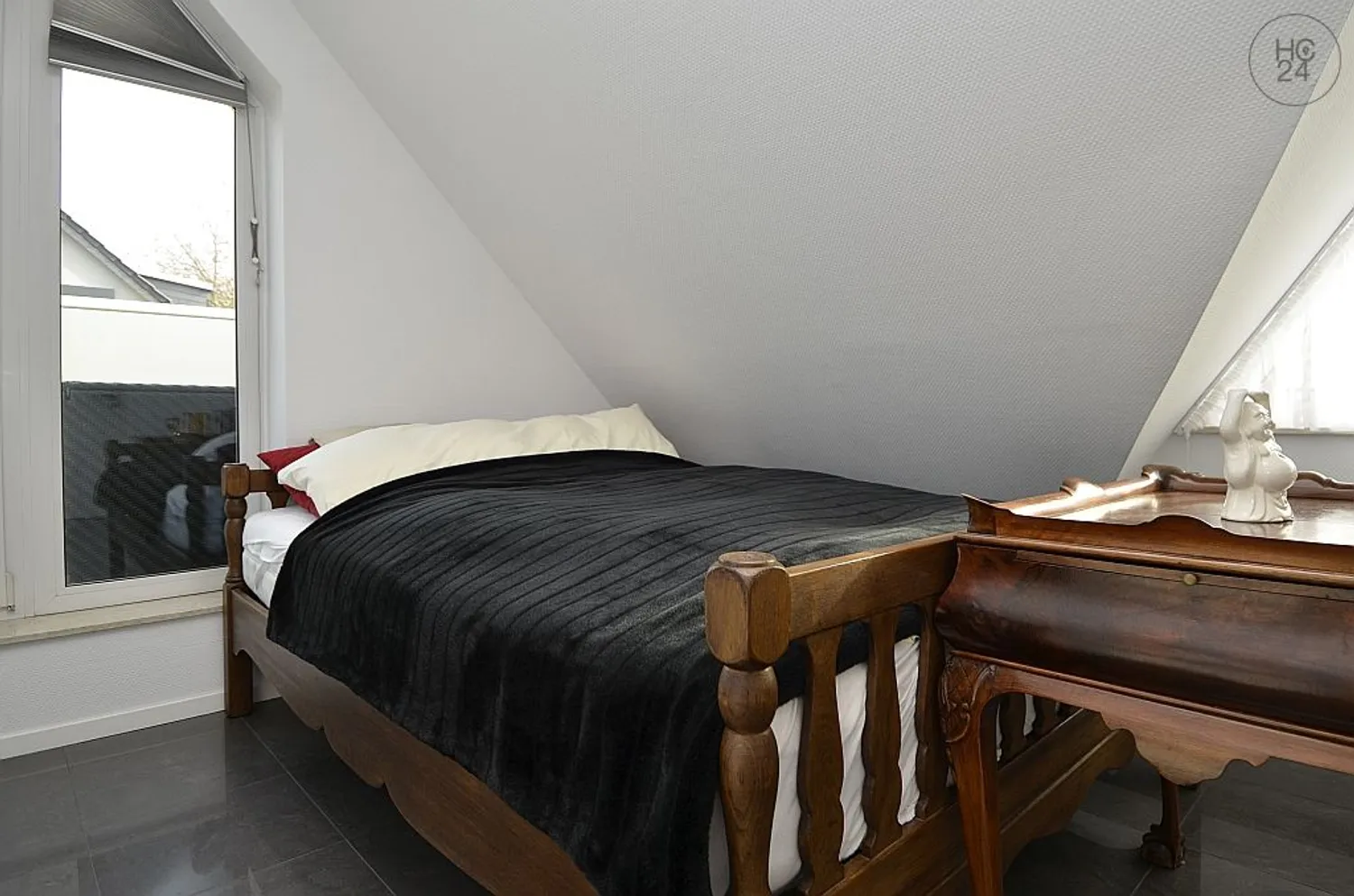 2 Zimmer Wohnung mit 88 m² in Wiesbaden – Bild 3