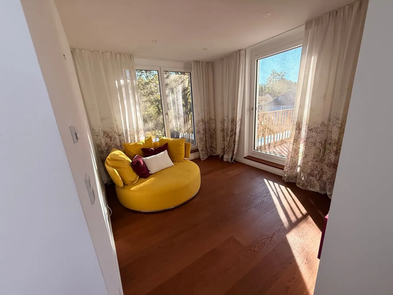 4 Zimmer Wohnung mit 174 m² in München – Bild 2