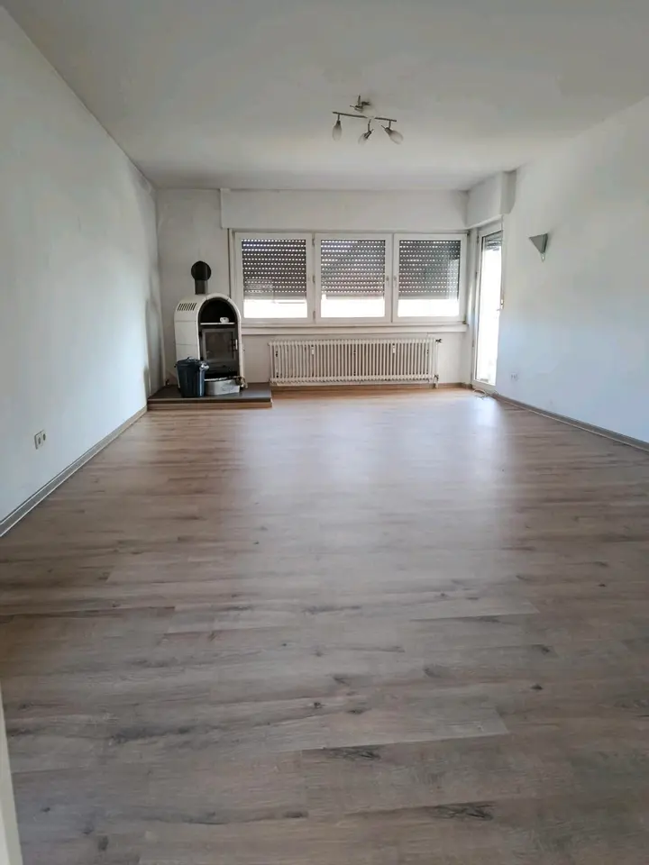4 Zimmer Wohnung mit 120 m² in Düren – Bild 1
