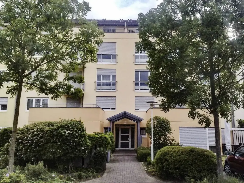 2 Zimmer Wohnung mit 82 m² in Frankfurt am Main – Bild 5