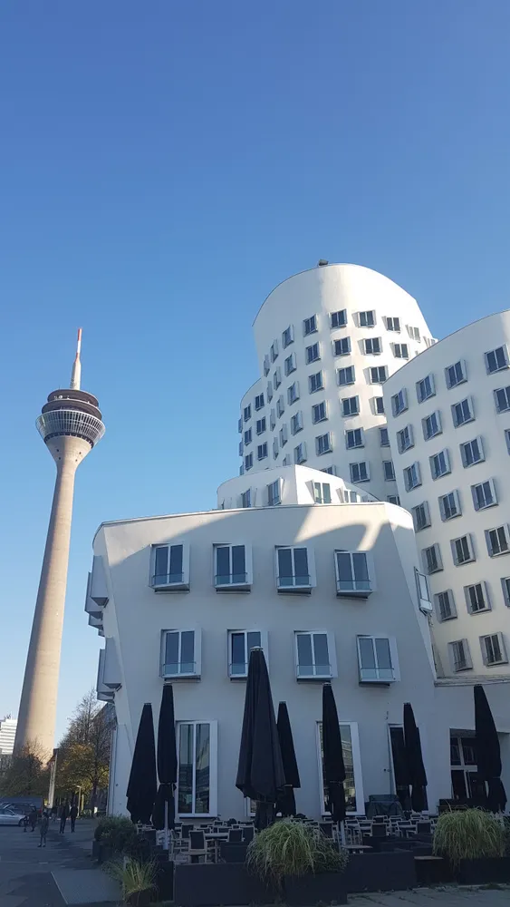 1 room apartment with 31 m² in Düsseldorf – Photo 3