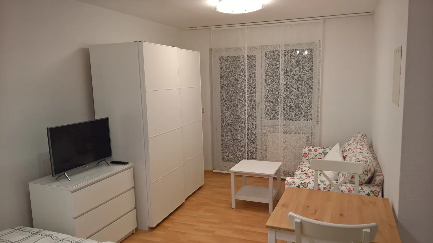 1 Zimmer Wohnung mit 27 m² in Esslingen am Neckar – Bild 2