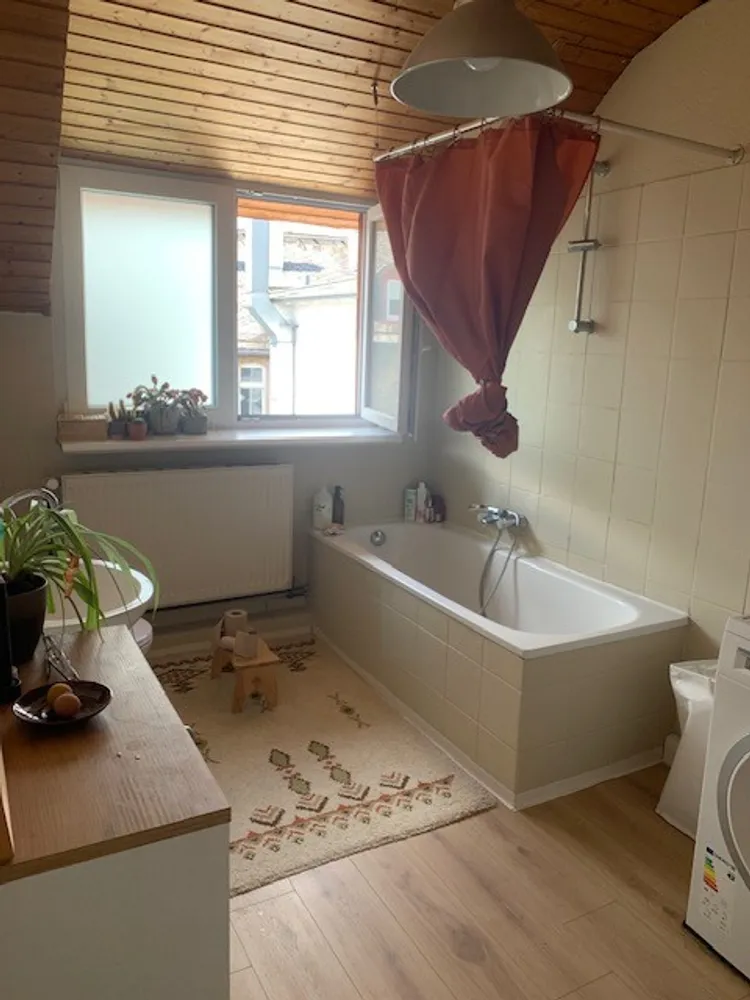 4 Zimmer Wohnung mit 90 m² in Mainz – Bild 1