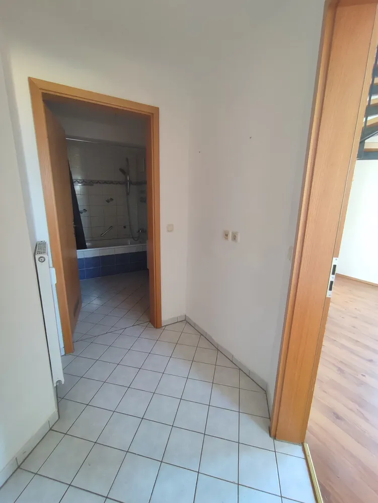 3 Zimmer Wohnung mit 83 m² in Zwickau – Bild 4