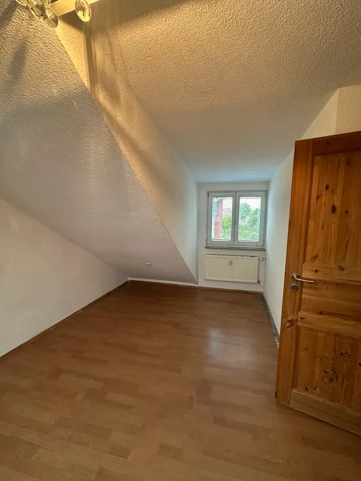 3 Zimmer Wohnung mit 65 m² in Leonberg – Bild 2