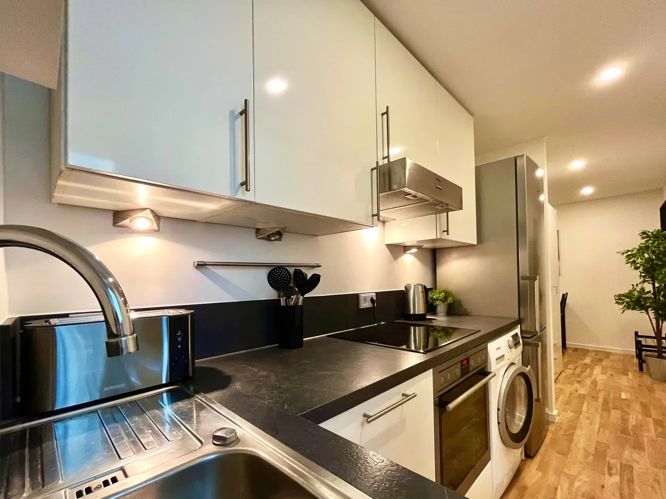 WG-Zimmer mit 9 m² in München – Bild 2