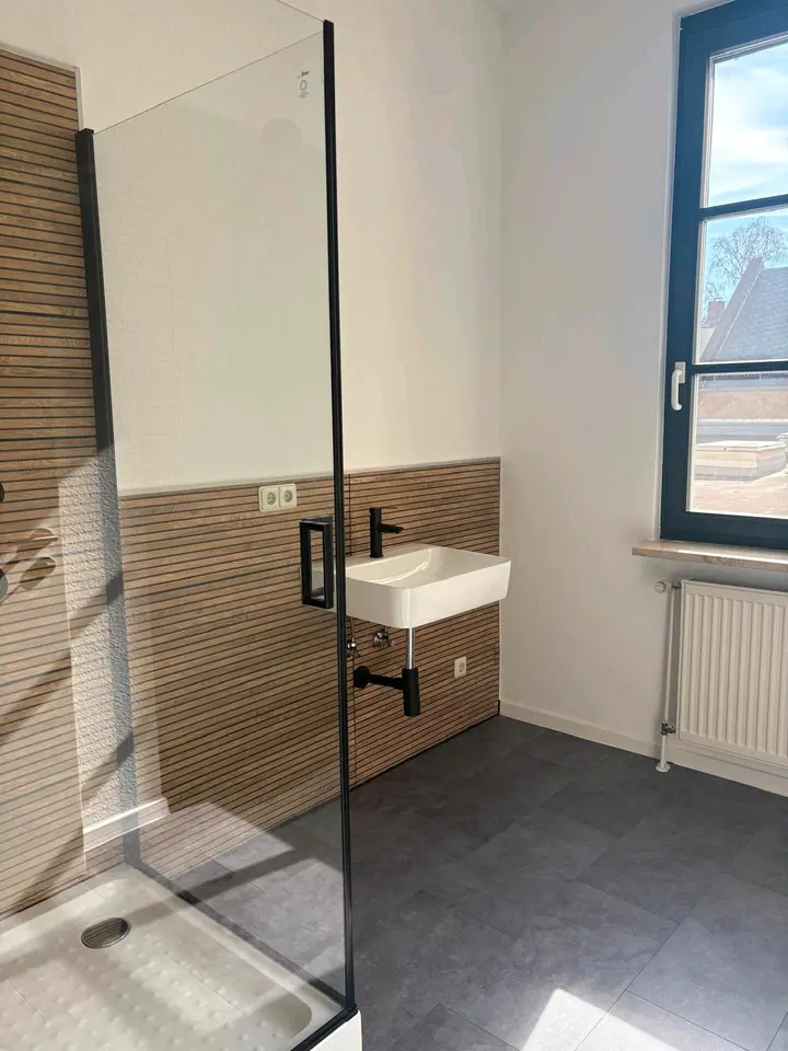 7 Zimmer Wohnung mit 205 m² in Hof – Bild 7