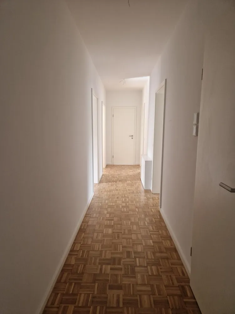 6 Zimmer Wohnung mit 156 m² in Duisburg – Bild 12