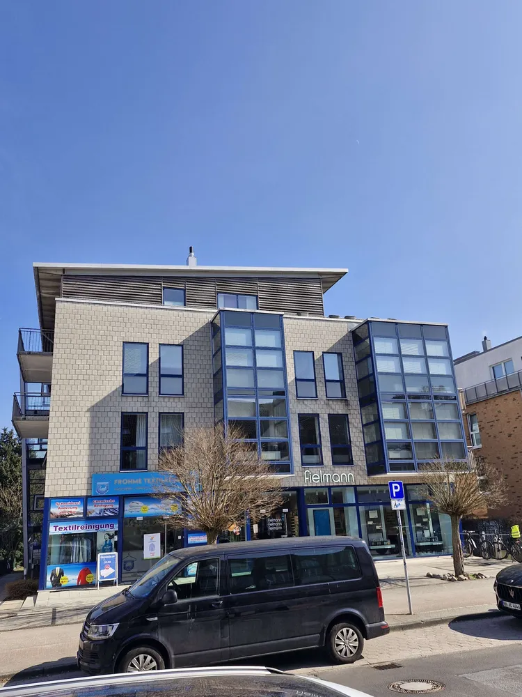 5 Zimmer Wohnung mit 135 m² in Hamburg – Bild 1