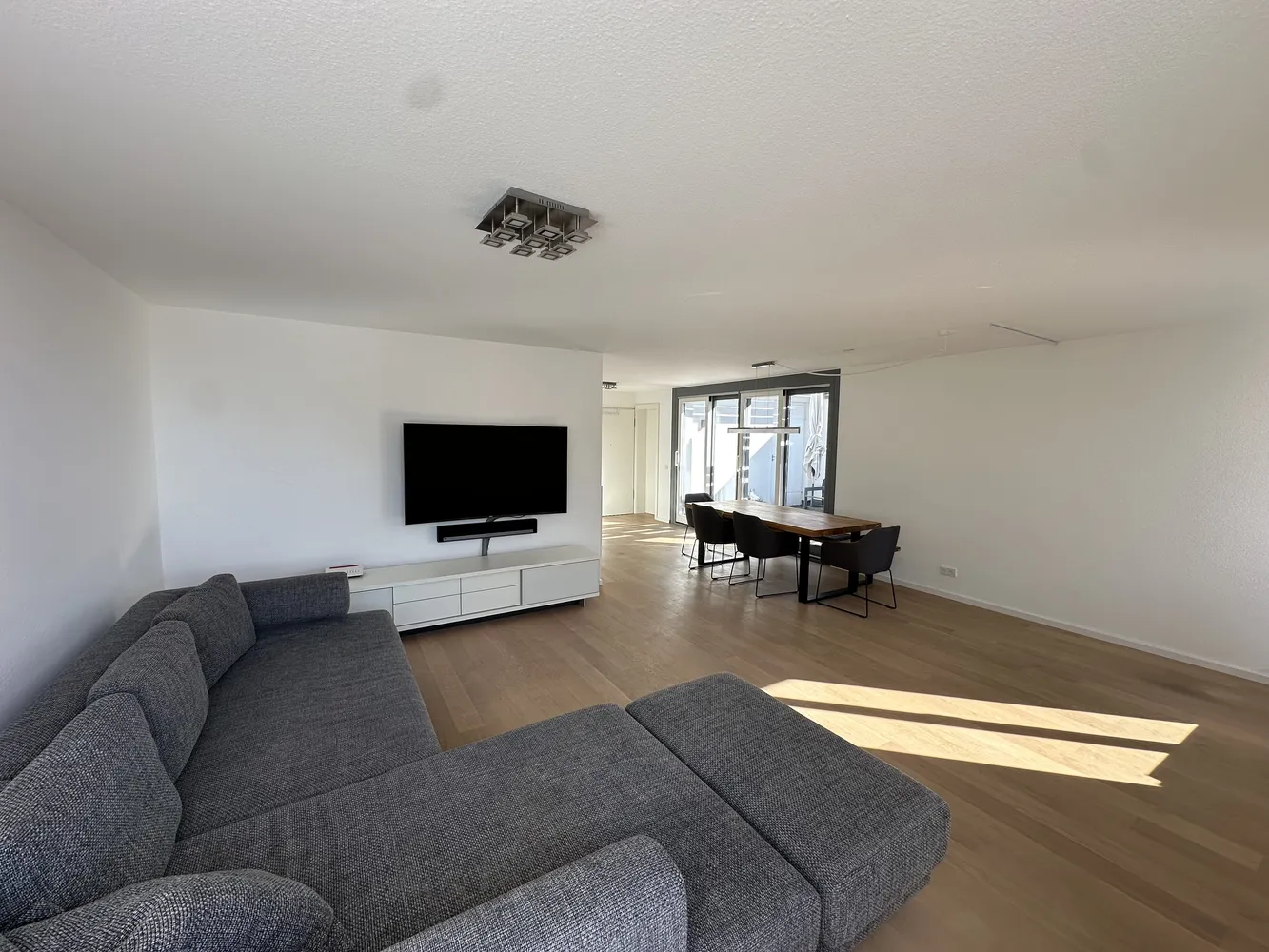 2 room apartment with 78 m² in Fellbach – Photo 8