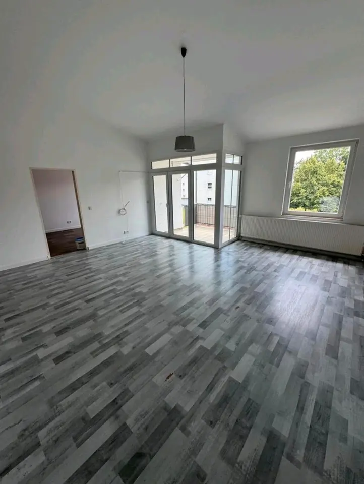 4 Zimmer Wohnung mit 98 m² in Salzgitter – Bild 1