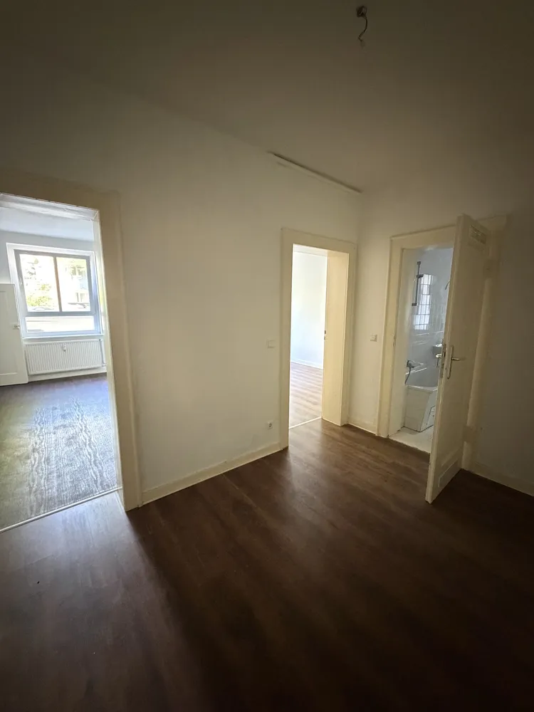 2 room apartment with 65 m² in Hanover – Photo 2
