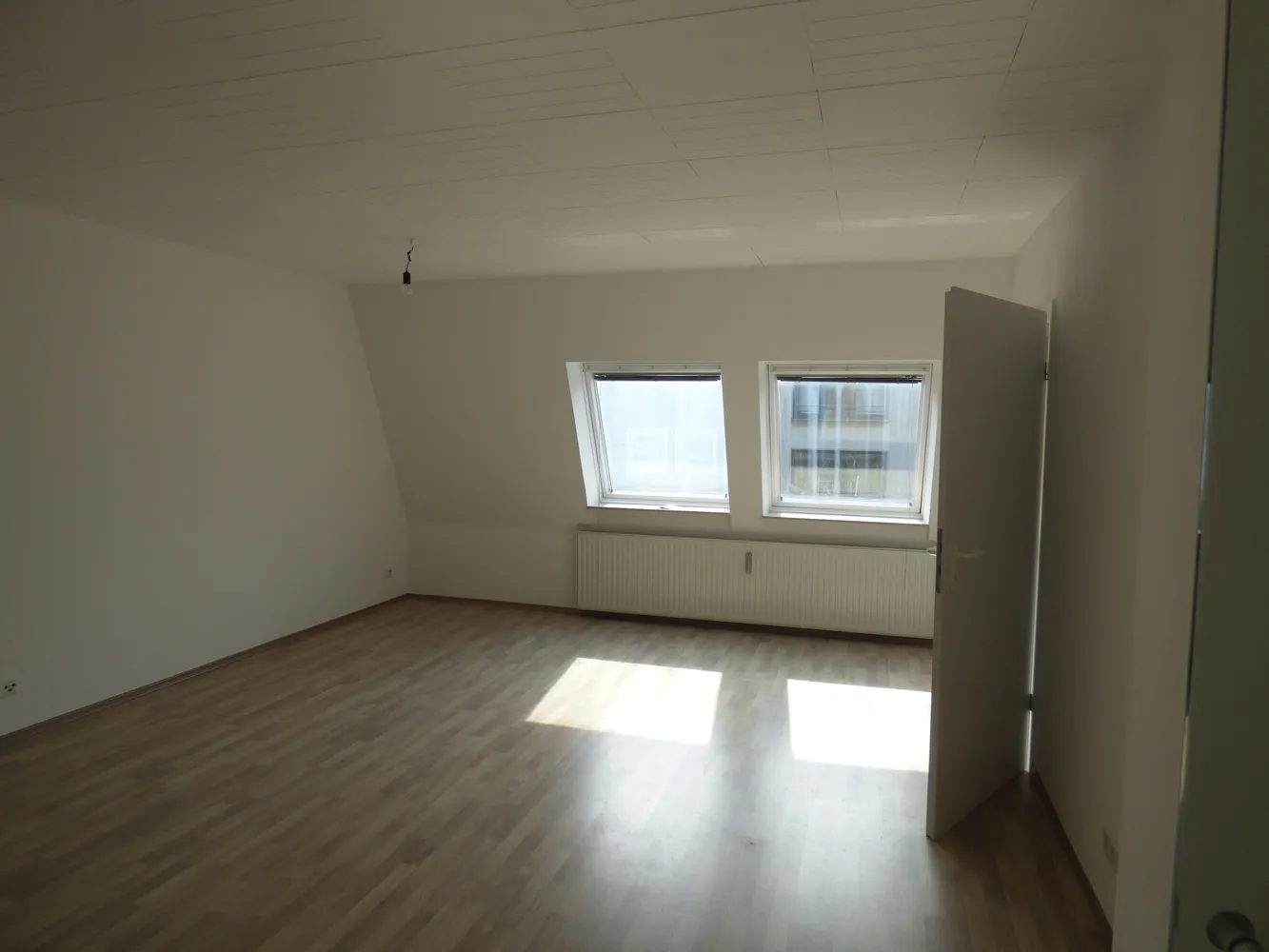 4 Zimmer Wohnung mit 105 m² in Witten – Bild 2