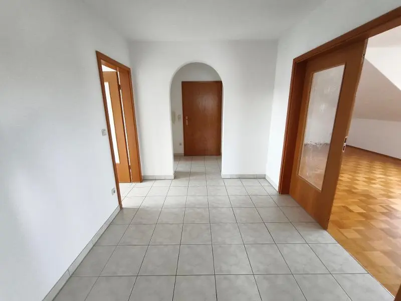 3 Zimmer Wohnung mit 88 m² in Erlangen – Bild 3