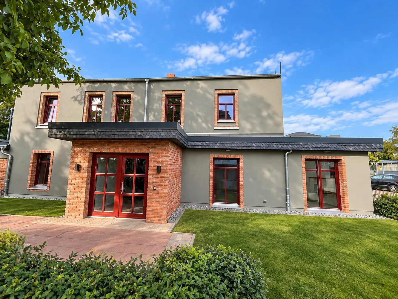 4 room house with 146 m² in Dresden – Photo 1