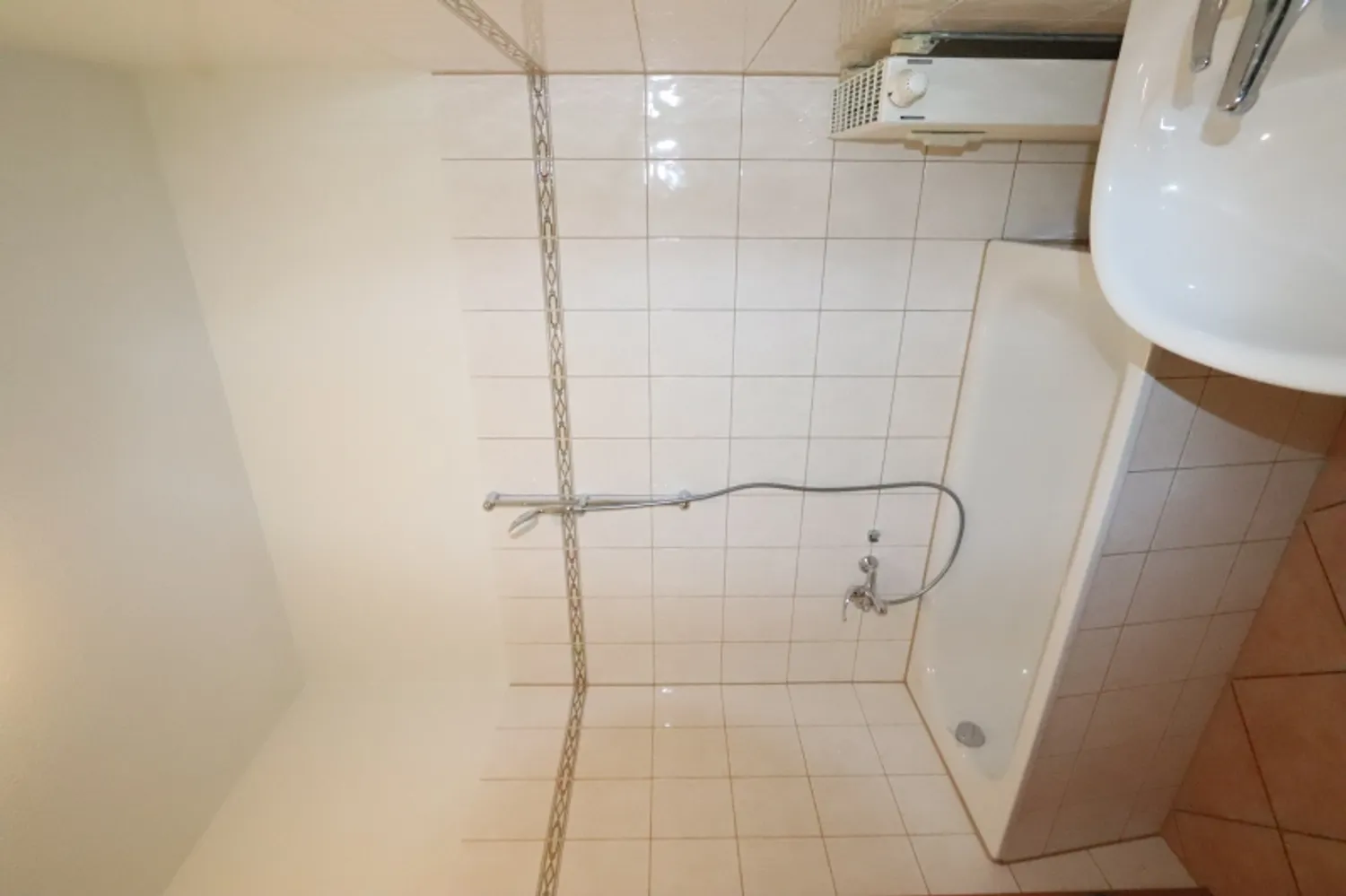 3 Zimmer Wohnung mit 61 m² in Chemnitz – Bild 11