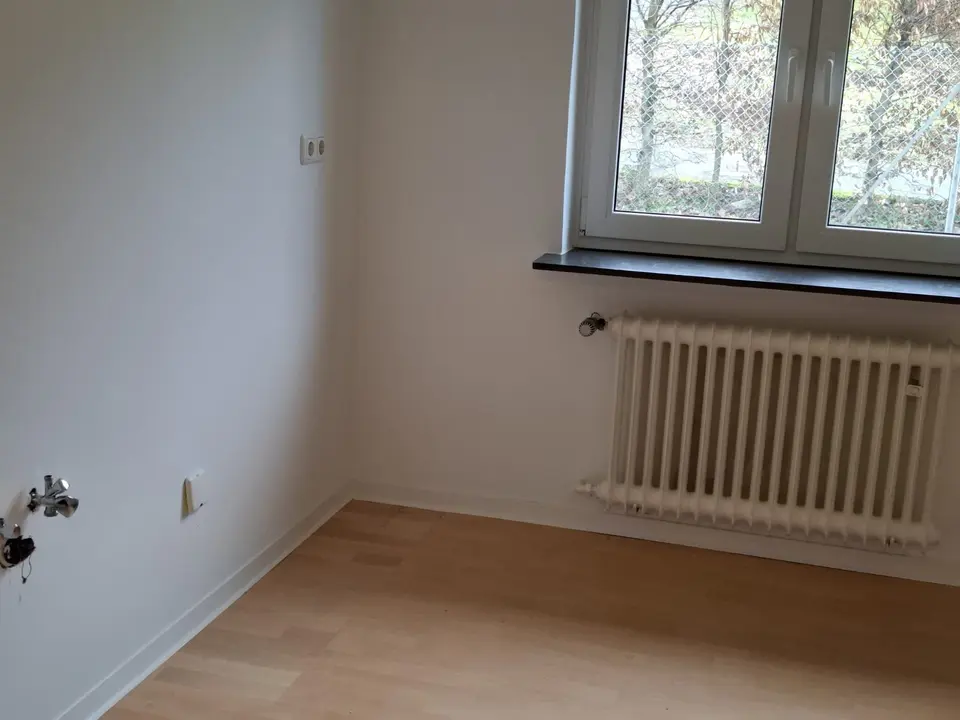 4 Zimmer Wohnung mit 106 m² in Würzburg – Bild 2