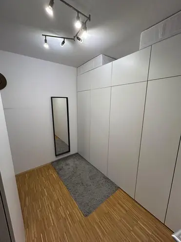 2 Zimmer Wohnung mit 67 m² in München – Bild 9