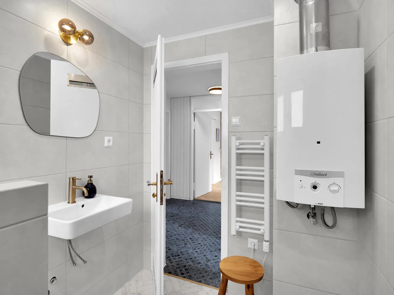 4 Zimmer Wohnung mit 80 m² in Stuttgart – Bild 3