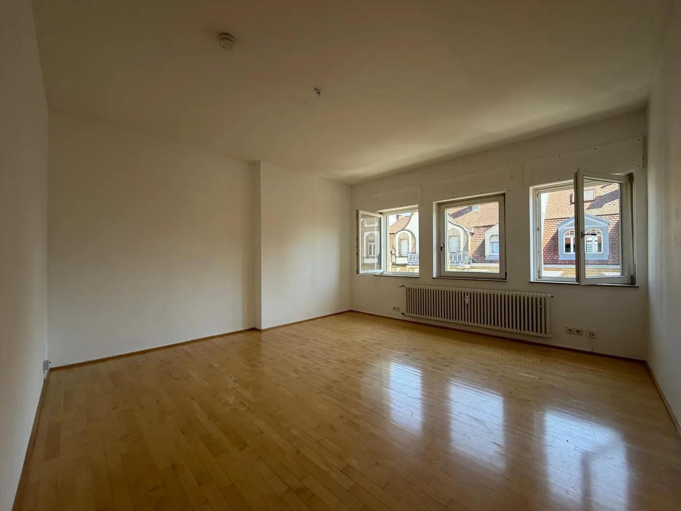 3 Zimmer Wohnung mit 91 m² in Karlsruhe – Bild 1