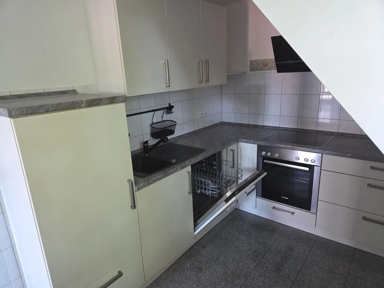 5 Zimmer Wohnung mit 100 m² in Rottenburg am Neckar – Bild 6