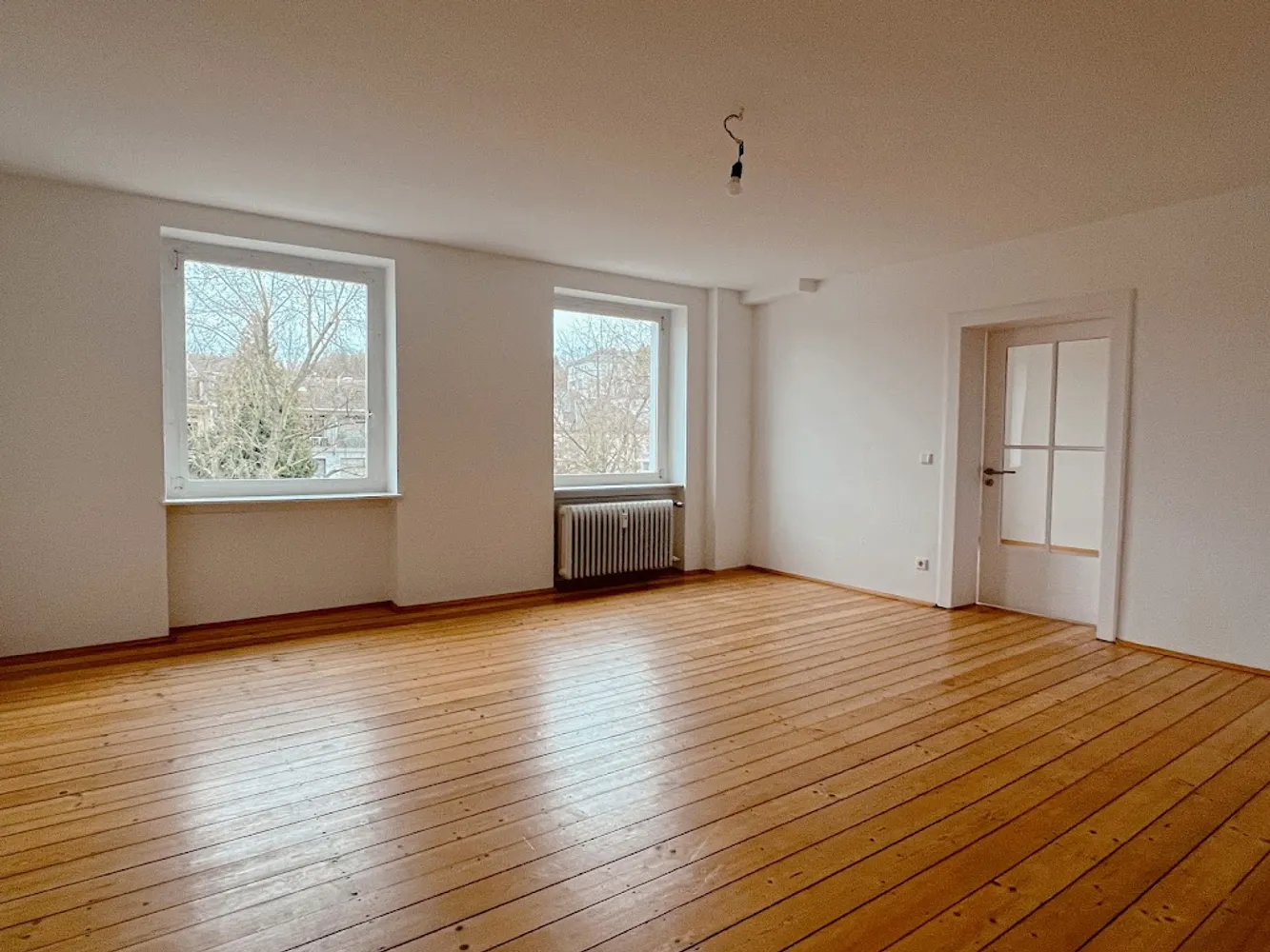 3 Zimmer Wohnung mit 90 m² in Wiesbaden – Bild 1