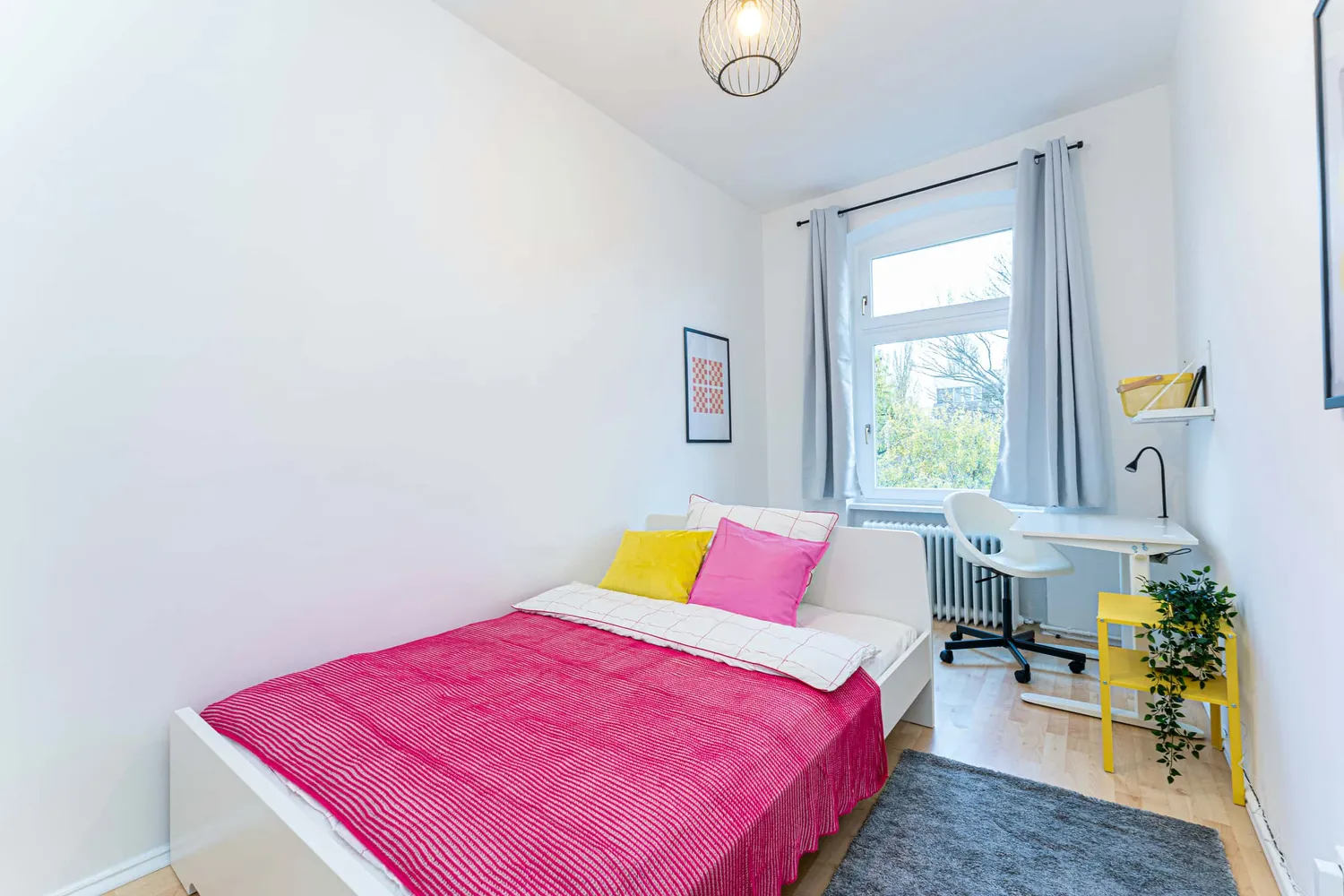 Shared room with 13 m² in Berlin – Photo 1