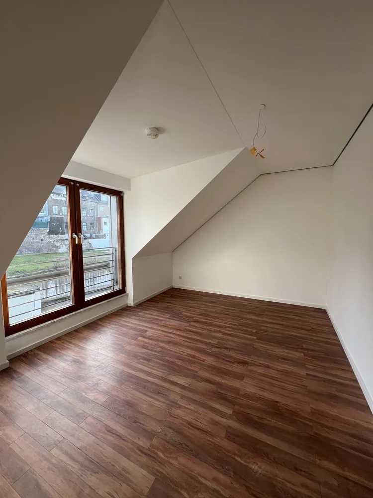 3 Zimmer Wohnung mit 94 m² in Mönchengladbach – Bild 2