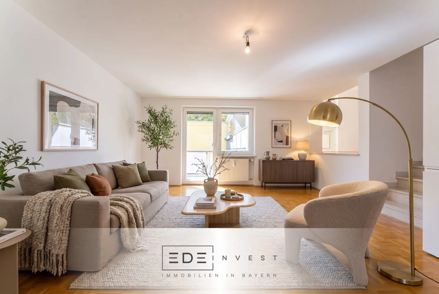 3 Zimmer Wohnung mit 114 m² in München – Bild 1