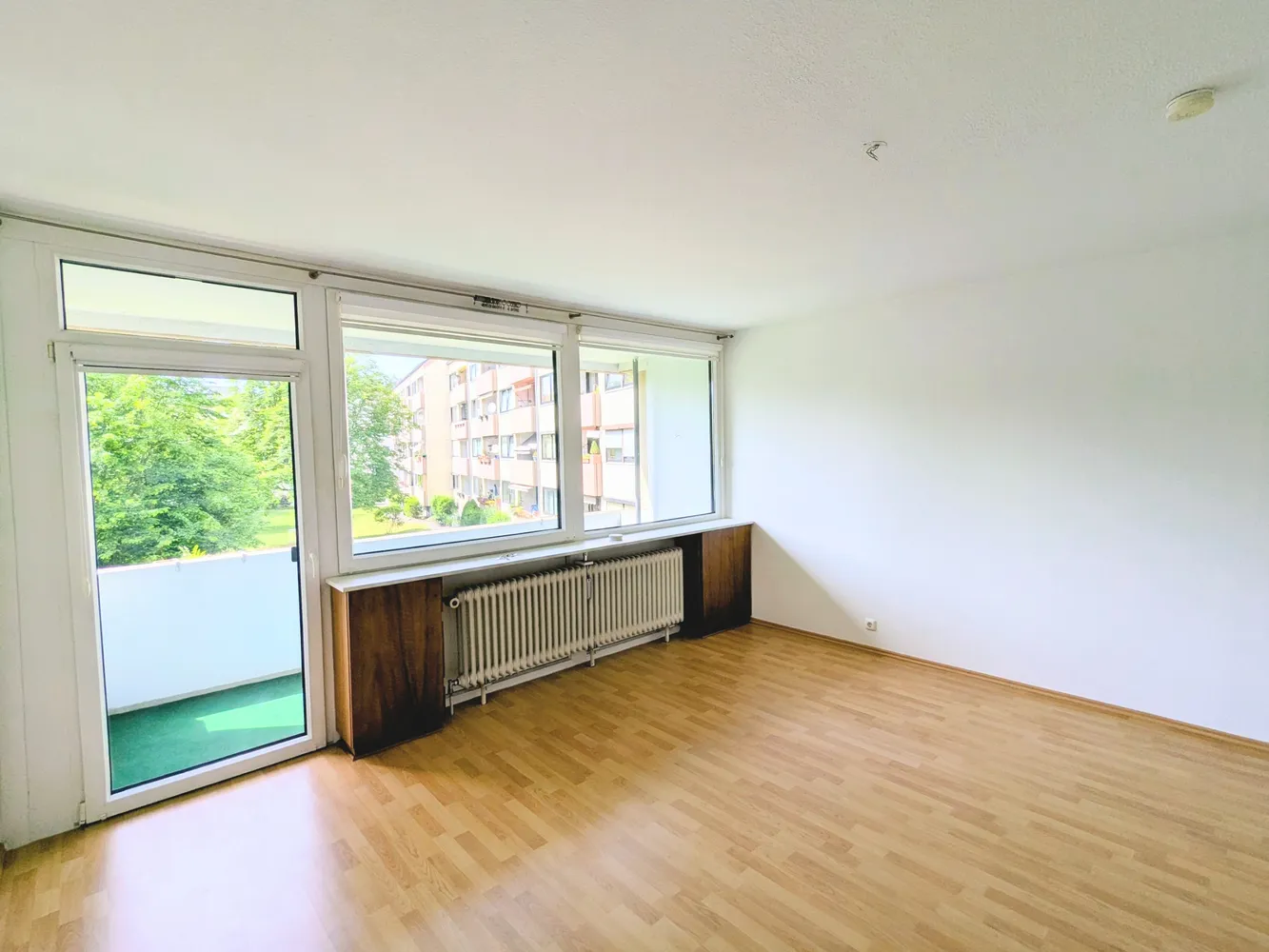 2 room apartment with 58 m² in Hanover – Photo 2