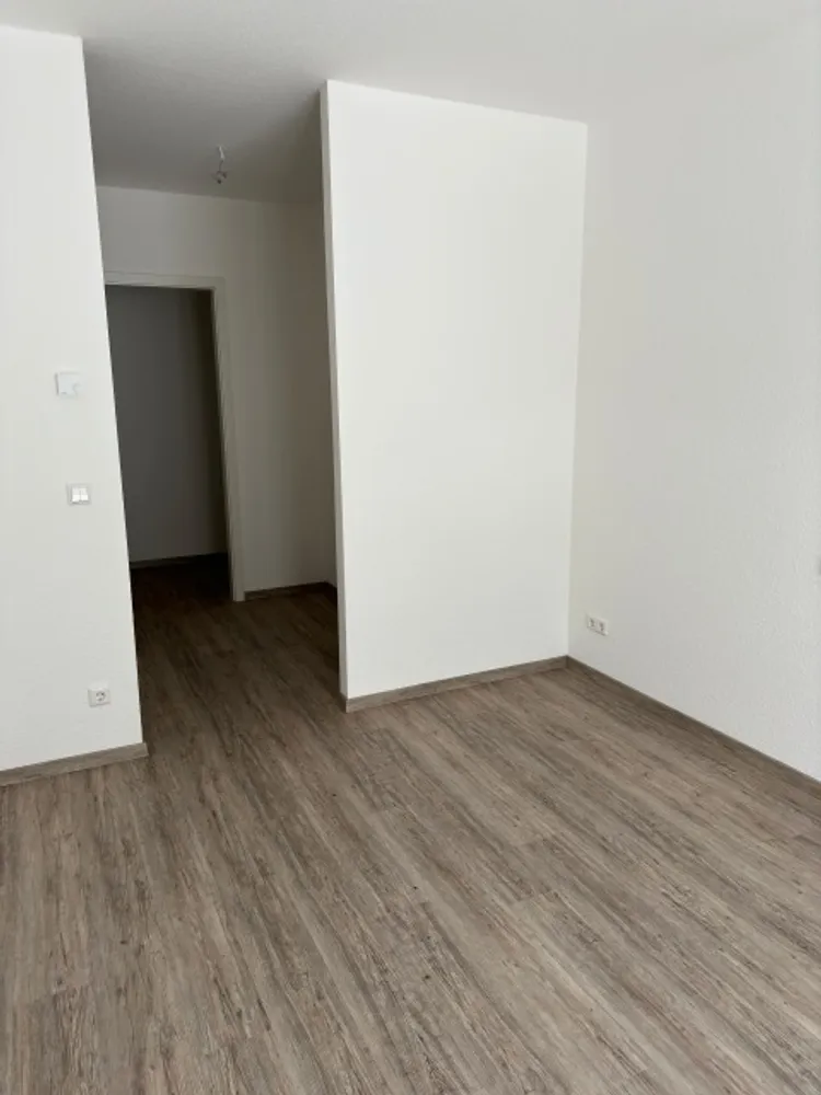 4 room apartment with 94 m² in Limbach-Oberfrohna – Photo 3