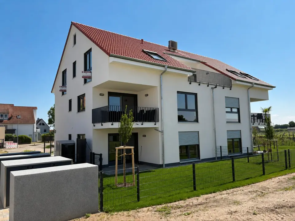 4 Zimmer Wohnung mit 140 m² in Kaiserslautern – Bild 2