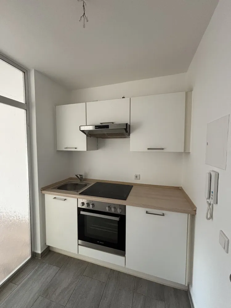 1 Zimmer Wohnung mit 42 m² in Düsseldorf – Bild 2