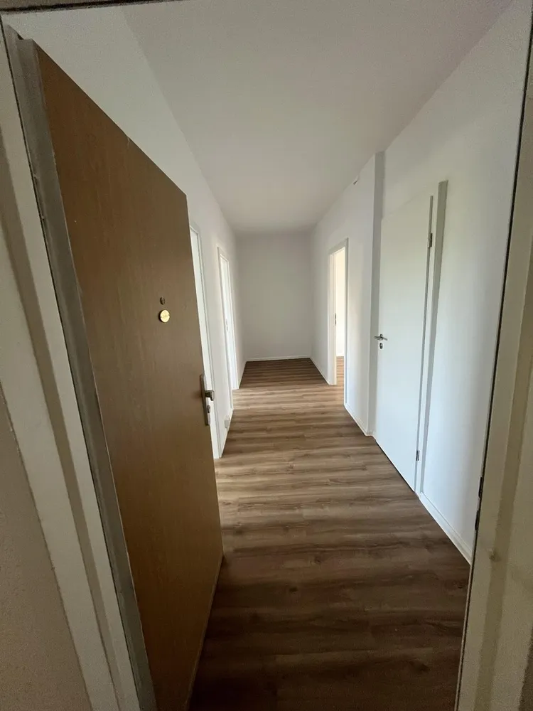 3 Zimmer Wohnung mit 71 m² in Magdeburg – Bild 2