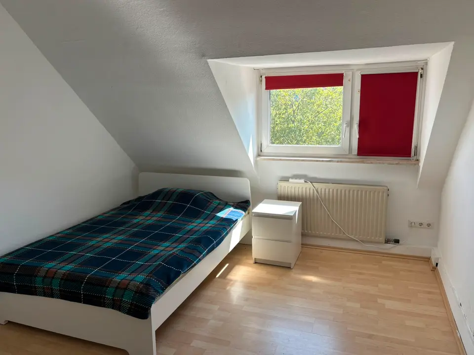 WG-Zimmer mit 18 m² in Karlsruhe – Bild 1