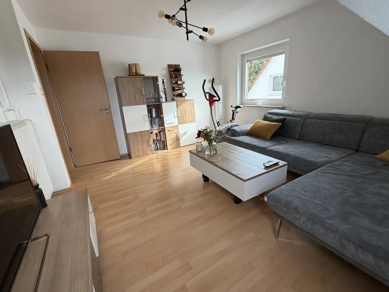 3 Zimmer Wohnung mit 65 m² in Stuttgart – Bild 2