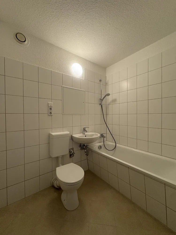 4 room apartment with 76 m² in Berlin – Photo 6