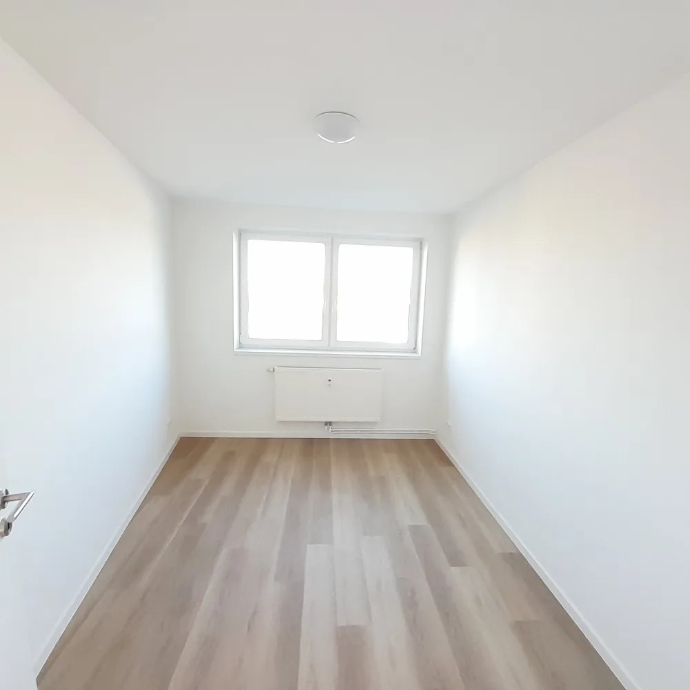 7 Zimmer Wohnung mit 154 m² in Halle (Saale) – Bild 6