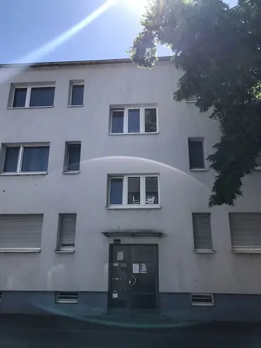 2 Zimmer Wohnung mit 42 m² in Frankfurt am Main – Bild 1