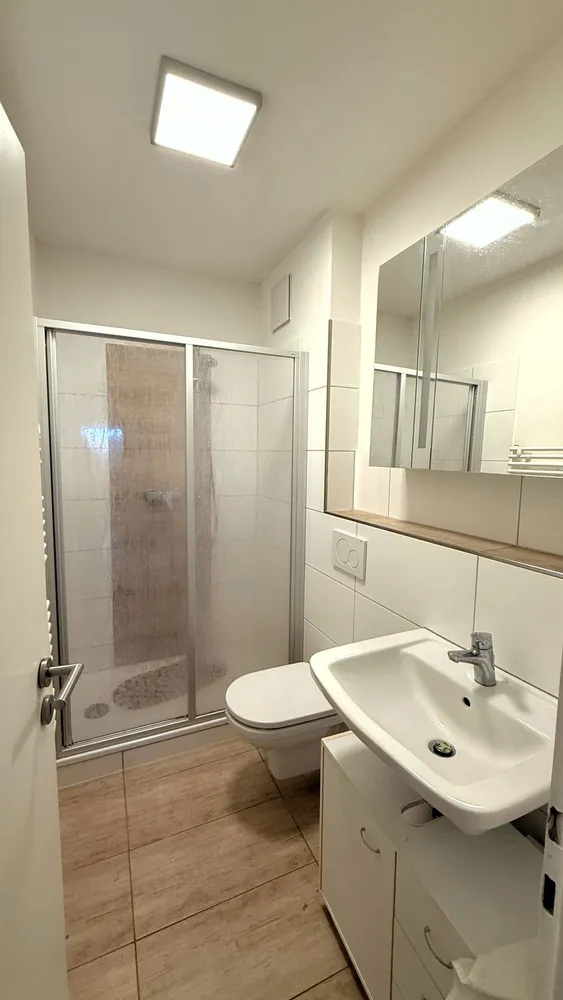 2 Zimmer Wohnung mit 56 m² in Düsseldorf – Bild 6