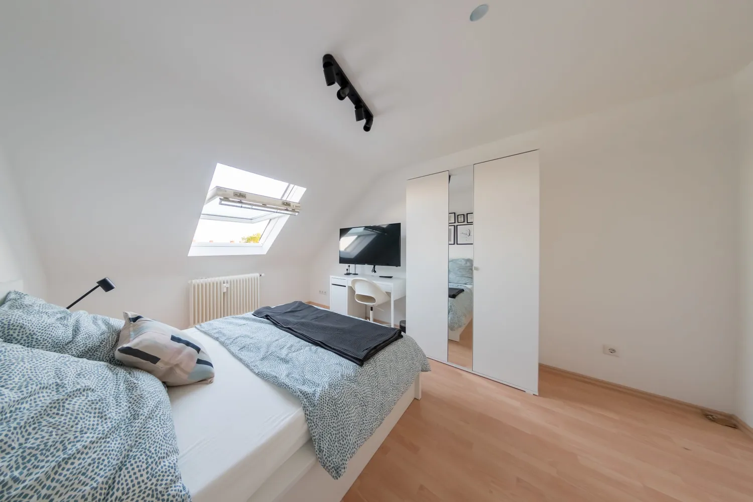 Shared room with 17 m² in Frankfurt am Main – Photo 1