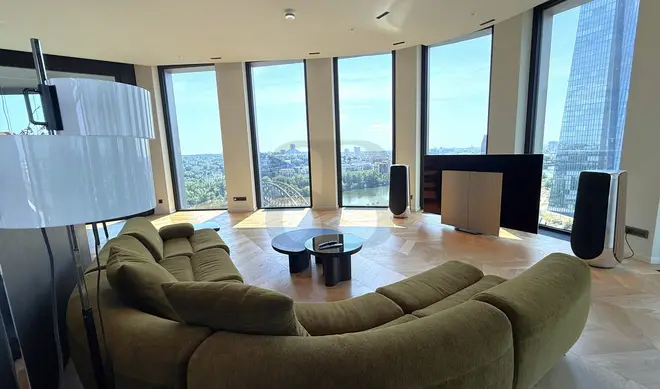 3 Zimmer Wohnung mit 260 m² in Frankfurt am Main – Bild 3