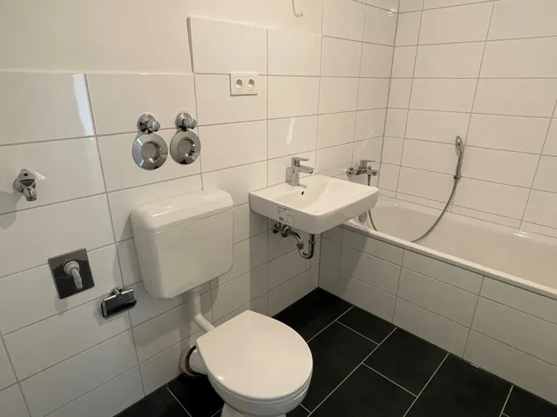 3 Zimmer Wohnung mit 75 m² in Frankfurt am Main – Bild 5