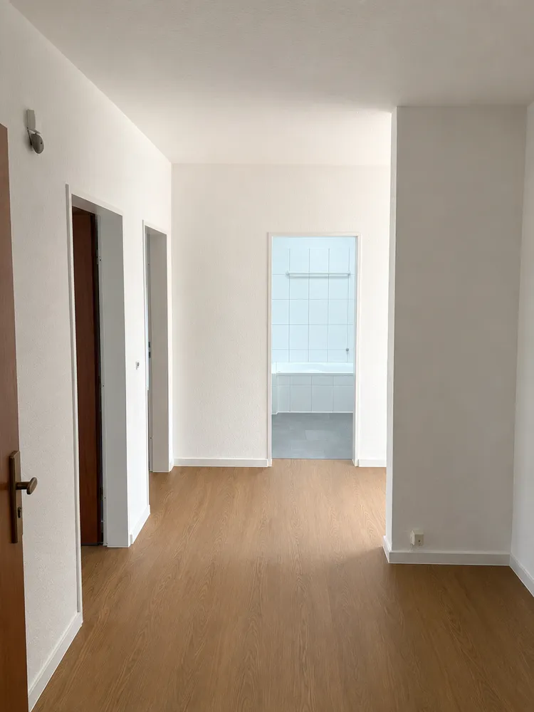 3 Zimmer Wohnung mit 83 m² in Oldenburg – Bild 2