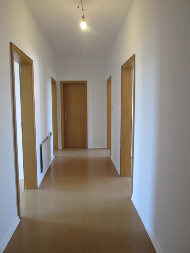 3 Zimmer Wohnung mit 73 m² in Detmold – Bild 3